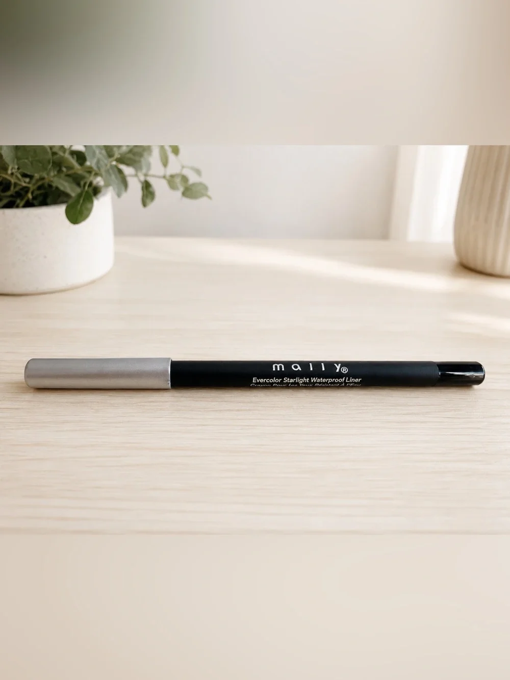 Mally Evercolor Starlight Waterproof Liner - Black with Silver Cap